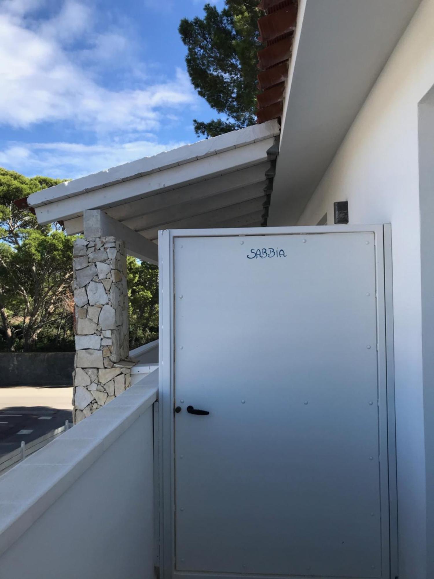 Case Vacanze "Bianco Mare" Porto Pino Cameră foto
